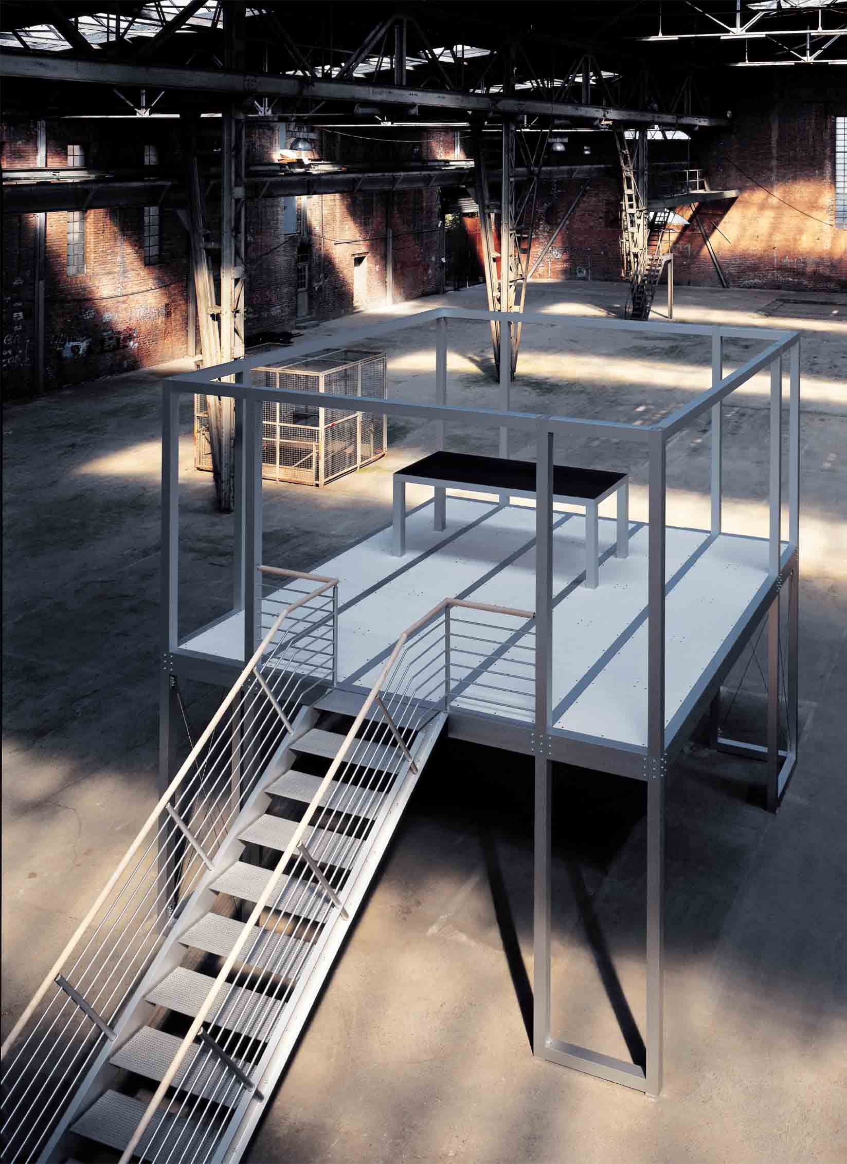 Leitner_12 Exhibition system / Double Deck Exhibition System Doubledecker Rental